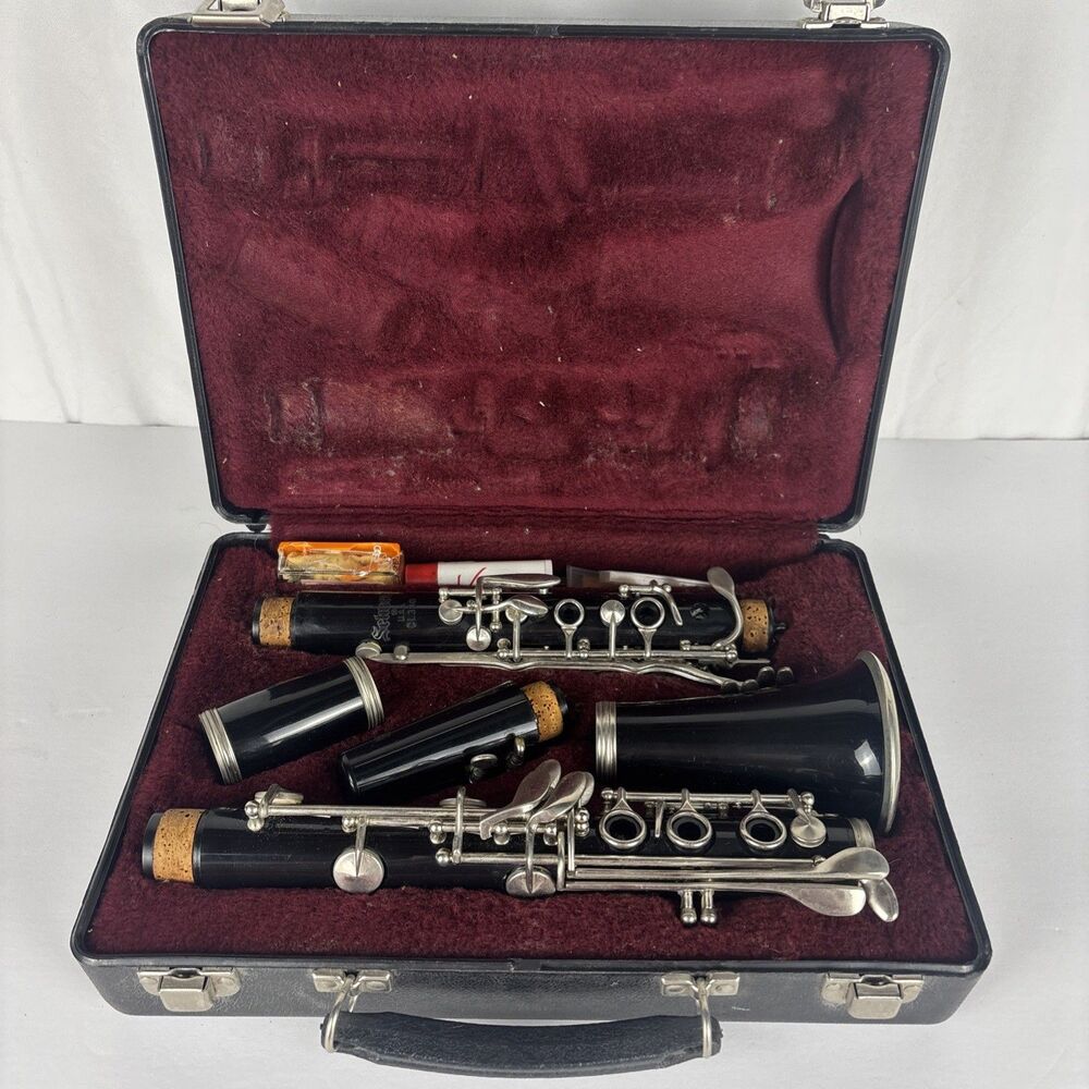 Selmer CL300 Clarinet With Case Untested See Description